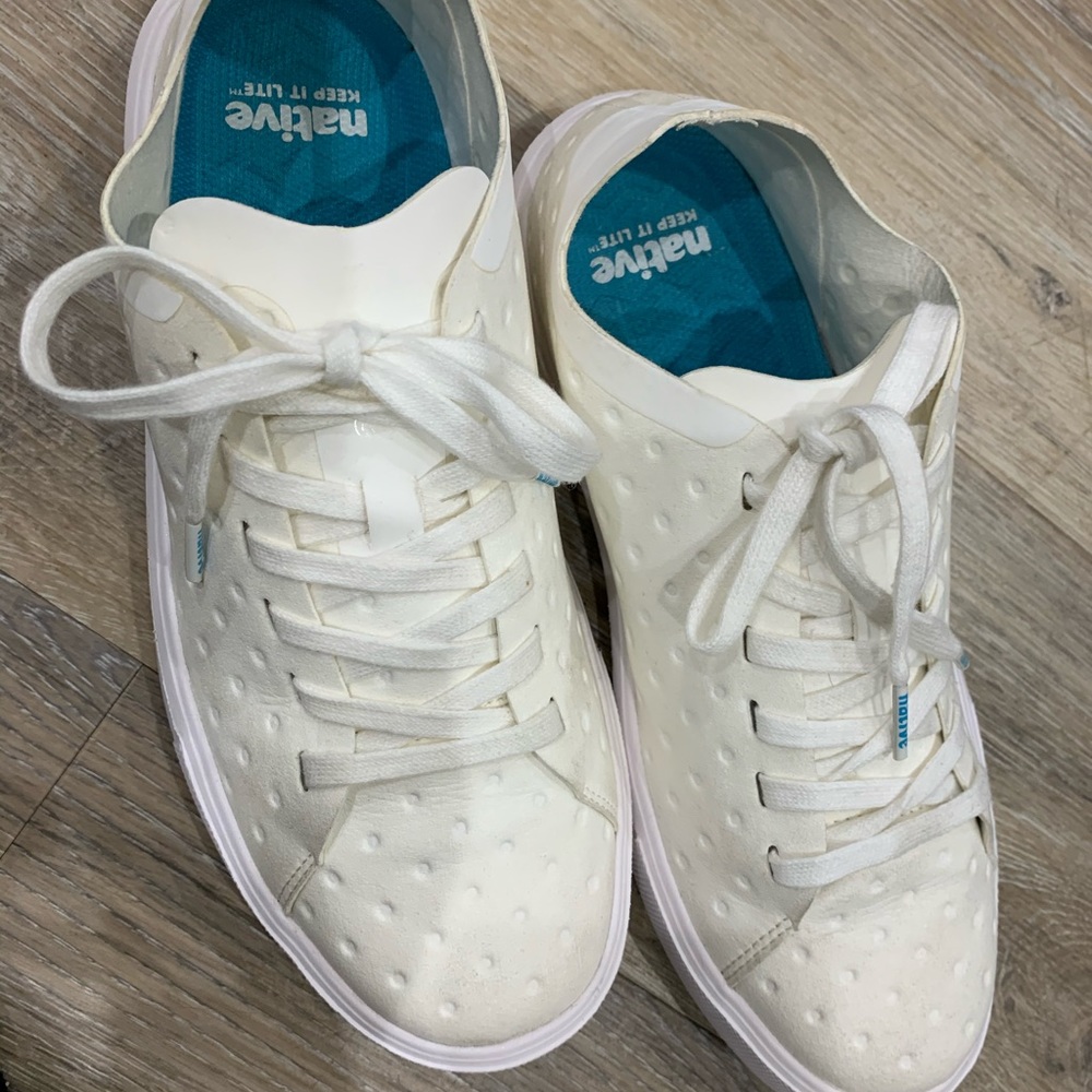 Native sneakers. - Picture 3 of 3